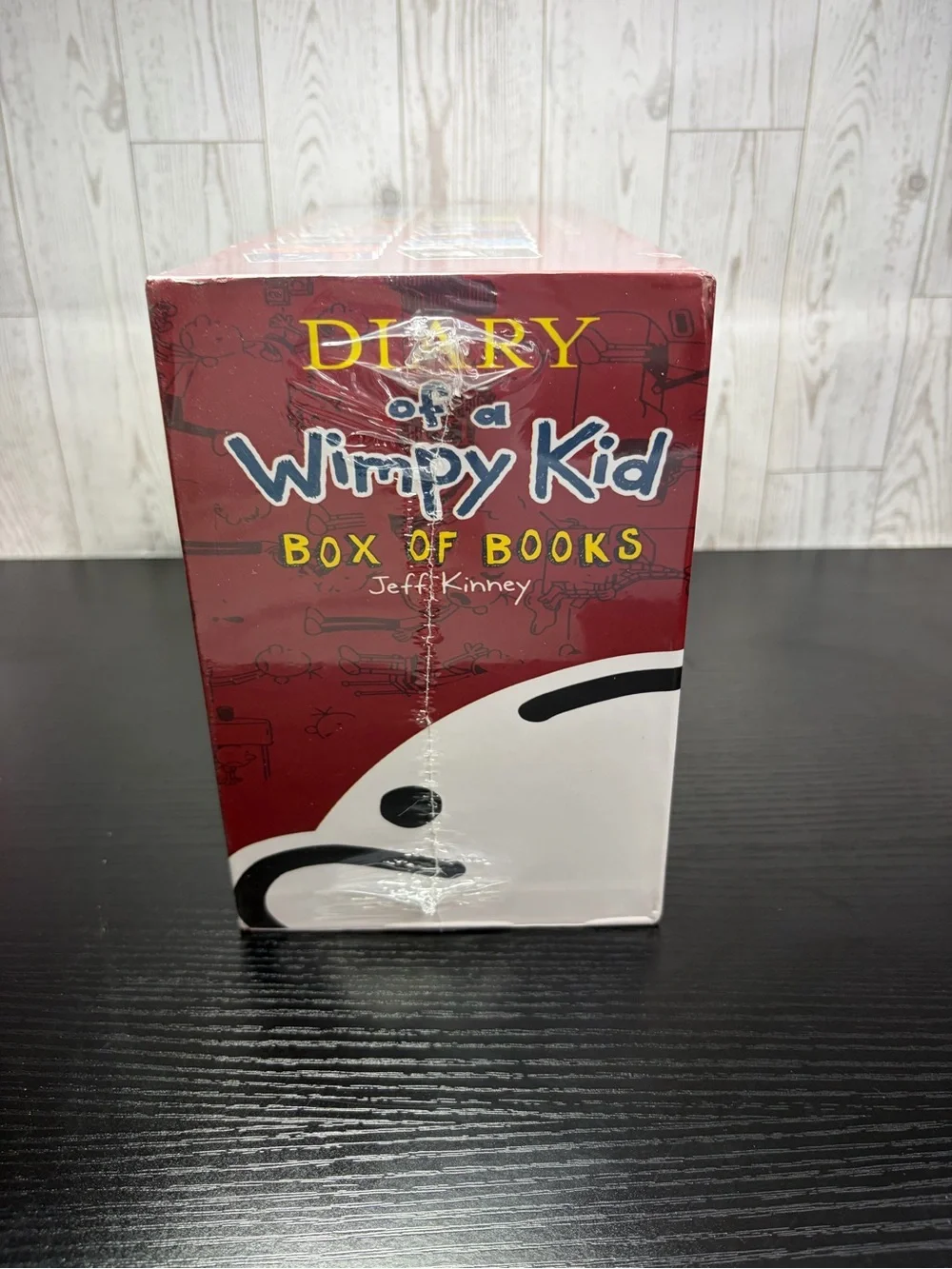 Diary of a Wimpy Kid Complete Book Box Set 1-22